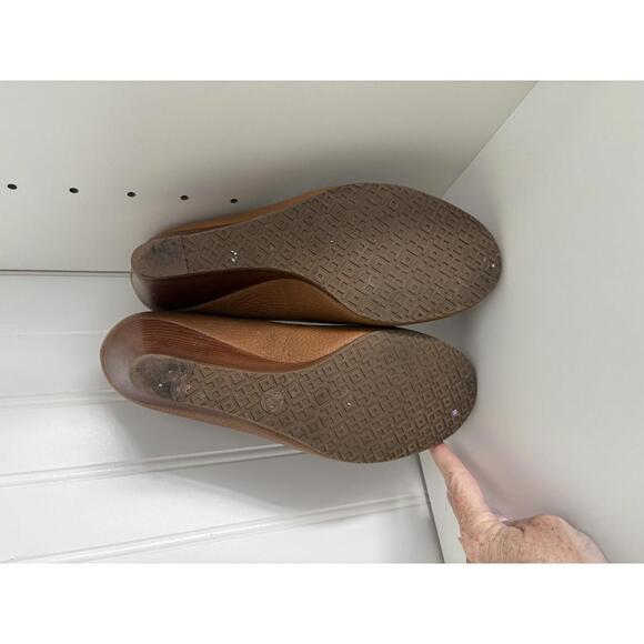 Tory Burch Brown Sally Wedges - Size 7.5 - Picture 5 of 5